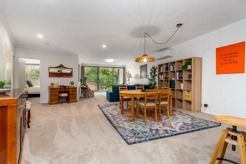 Vibrant 2BR Apt | 500m to Manuka/Kingston! - Image 1