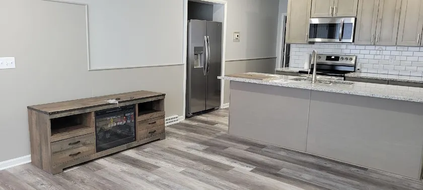 New Construction 1st Floor Apt. - Image 1
