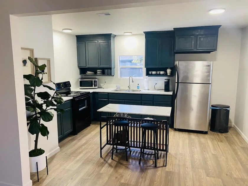 Home in Vidor, TX - Image 1
