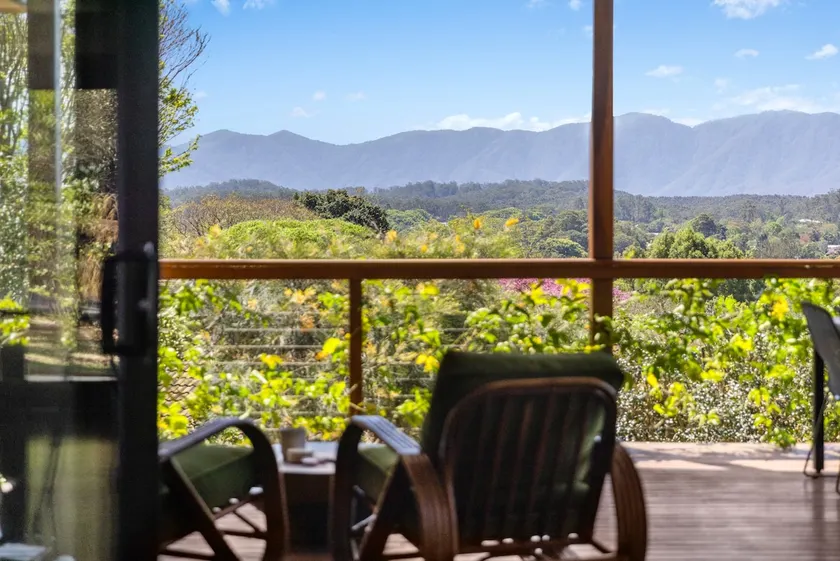 Spectacular Views, Pet Friendly and WFH Ready! - Image 1