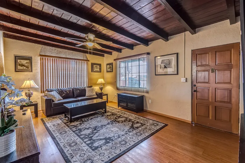 Tucson Charm, STEAM ROOM, Hot Tub, Outdoor Kitchen - Image 1