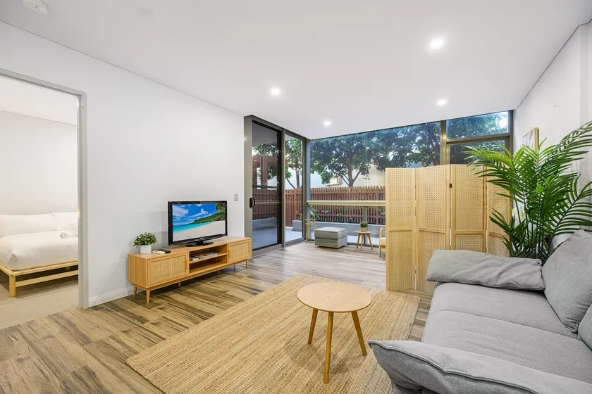 Zetland near Shops & Train with Gym&Pool for 6ppl - Image 1