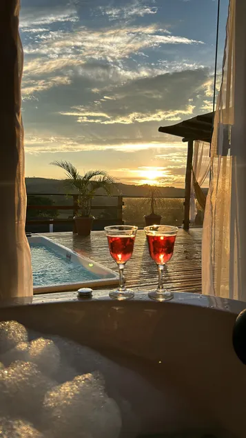 Romantic Chalet with Hot Tub and Pool in Tiradentes - Image 1