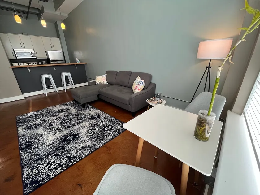 Downtown 1st Floor Apt: Walk to Breweries, Food - Image 1