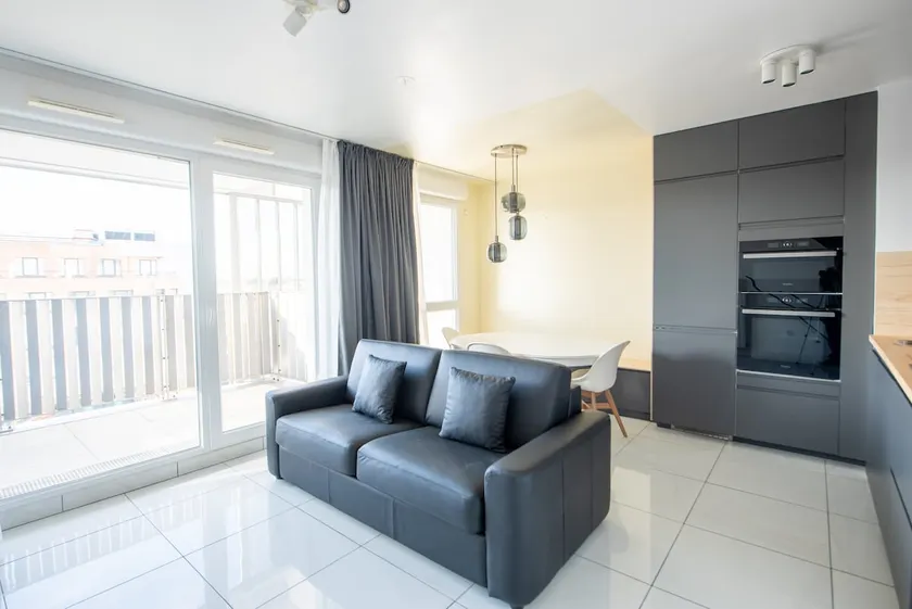 6 guests, 2 bedrooms and a balcony near Paris - Image 1