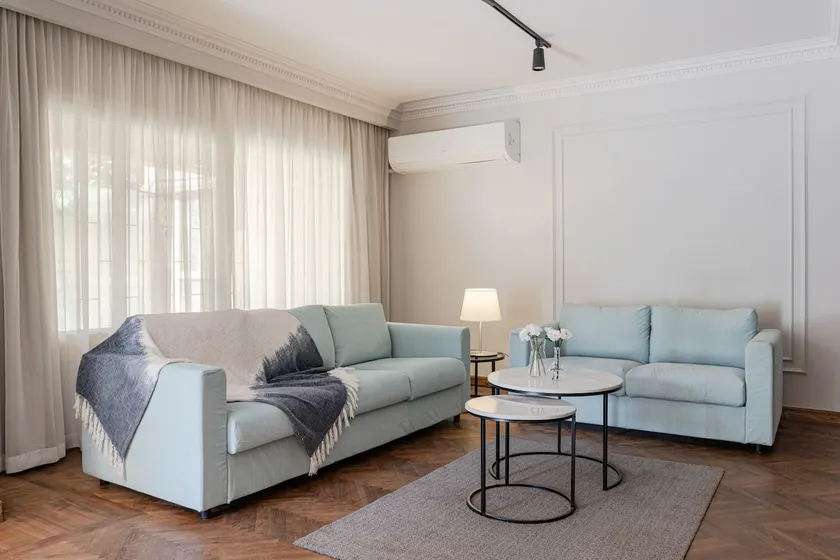 Ultra-modern 4BR in Maadi Degla - Image 1
