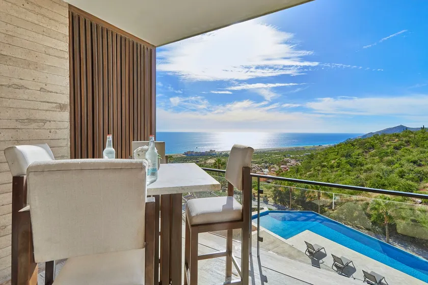 Beautiful3BR Oceanview, Large Pool, Quivera Access - Image 1