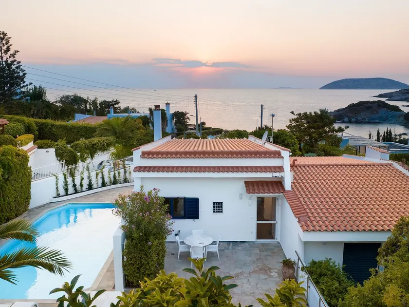 Astarte Sunset Villa - Image 1
