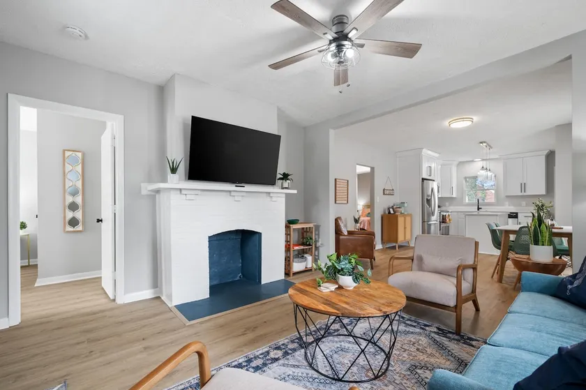 Buckroe Beach House~Walk to Beach / Only 3 Blocks! - Image 1