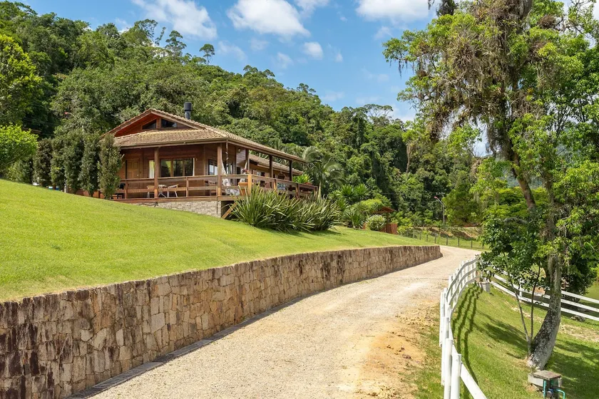 Sítio Casa do Lago - BT Court and swimming pool - Biguaçu - Image 1