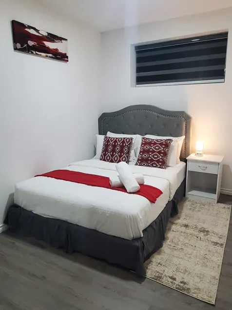 Beautiful Tranquil 1Bedroom Basement Suite - Image 1