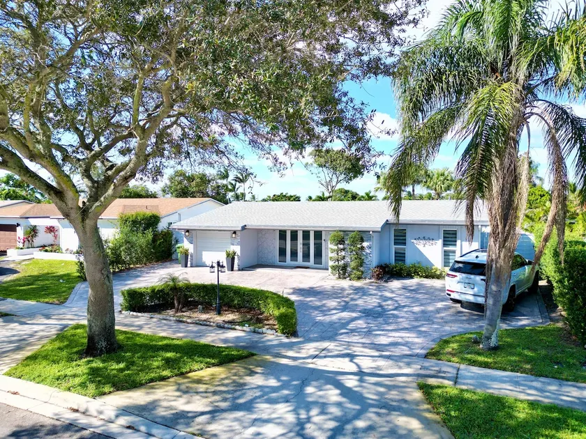 Miami Pines Retreat with Pool ! - Image 1