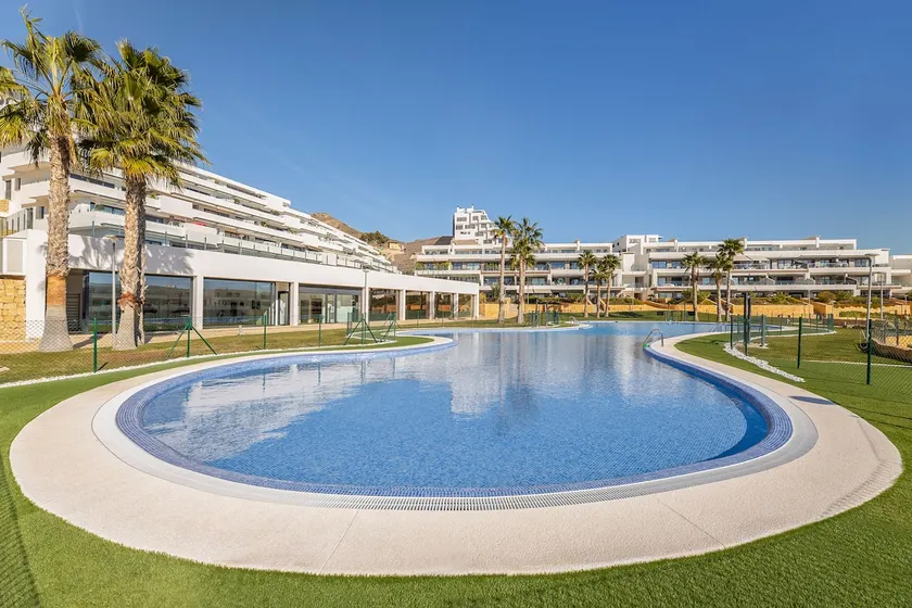 Private jacuzzi | heated pool | Fitness | AC | - Image 1