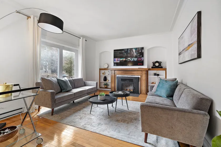 Montreal Luxurious House Big Terrace|Sleep16|3bath - Image 1