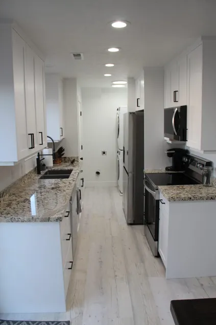 Explore Utah. 3 Bed 2.5 Bath - Image 1
