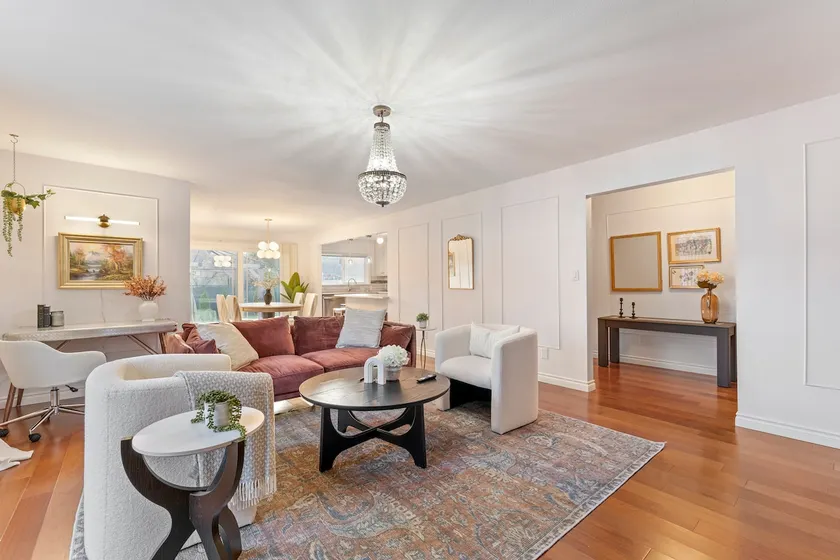Royal Oaks Retreat 1Level 1310SQFT 2Br/2Ba - Image 1