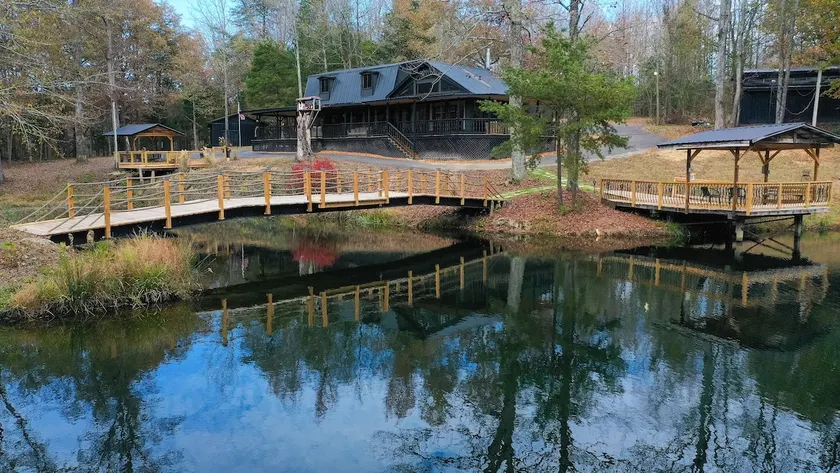 *NEW* Secluded Cabin On Private Lake - Image 1