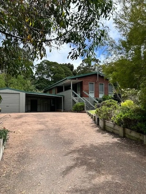 Woodridge in the heart of Metung - Image 1