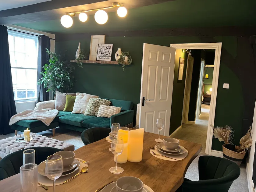 Friar Loft - Image 1