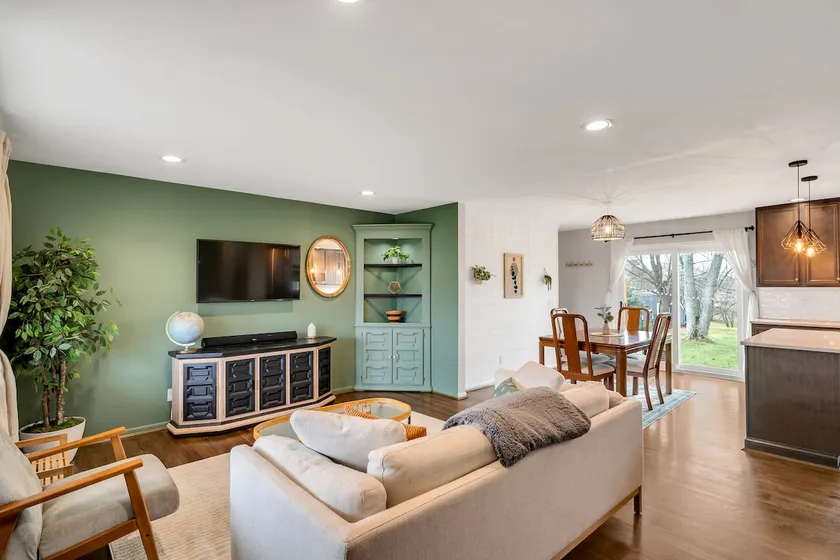 Fenced Backyard, Pet Friendly, Thoughtful Touches! - Image 1
