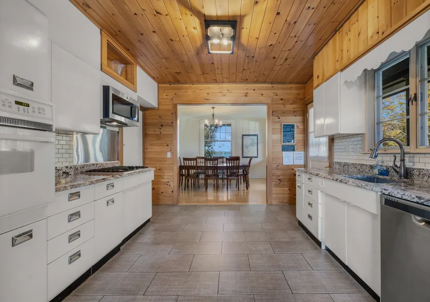 Bar Harbor Bungalow! - Image 1