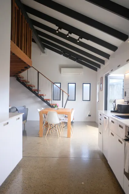 Collaroy Beach Bungalow - Image 1