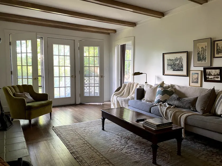 The Cottage of Harbor Country - Close to it all! - Image 1
