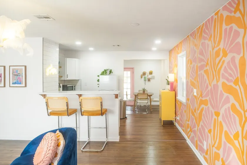 Maximalist 3BR Home close to Downtown & Airport - Image 1