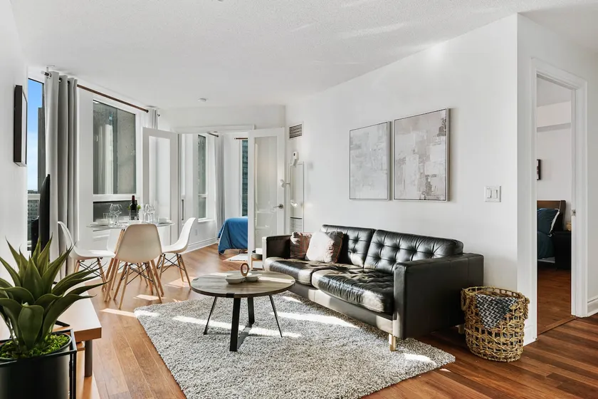 Romantic Experience of 2 Bedroom - Image 1