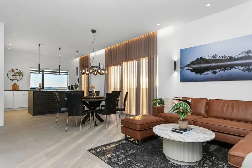 Luxury Villa in the South - Perfect Location - Image 1