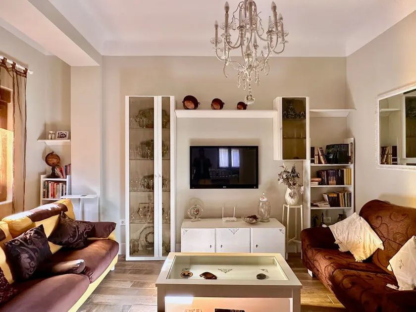 Fabulous Azacayas City Center Apartment - Image 1