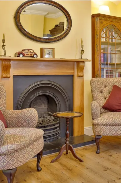 Windsor/Legoland/Ascot charming 3BR home in centre - Image 1