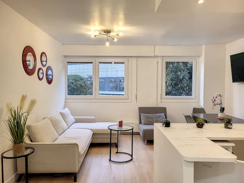 Parc des Princes, elegant apartment - Image 1