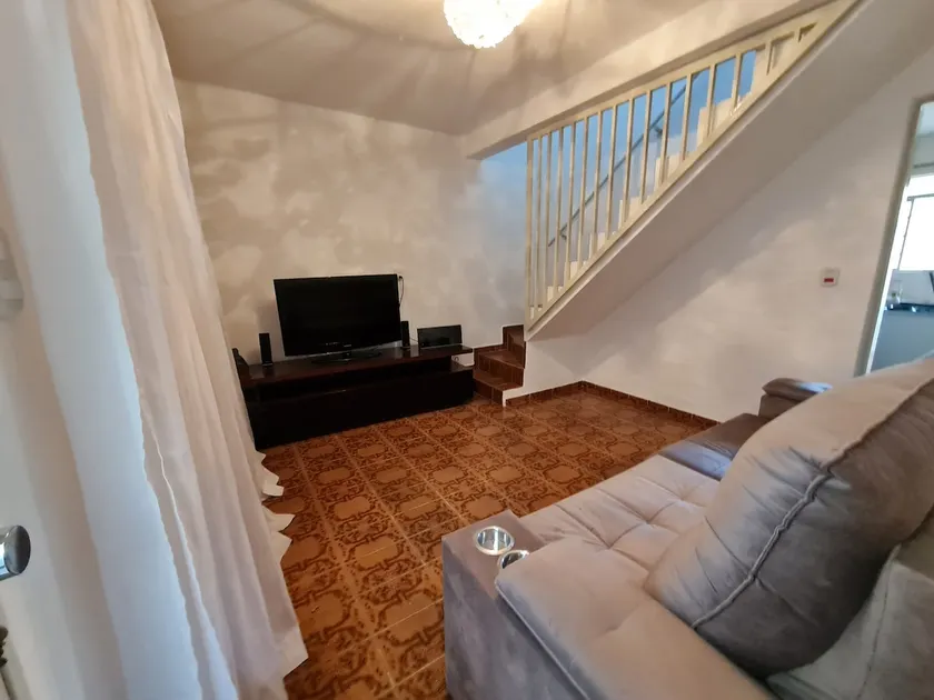 House near the airport - Image 1