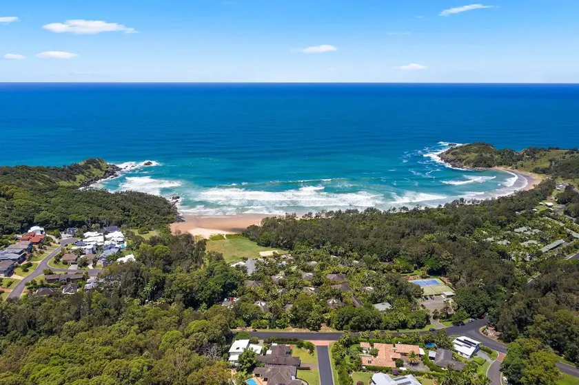 Beach Haven at Aanuka Beach Resort Diggers Beach - Image 1