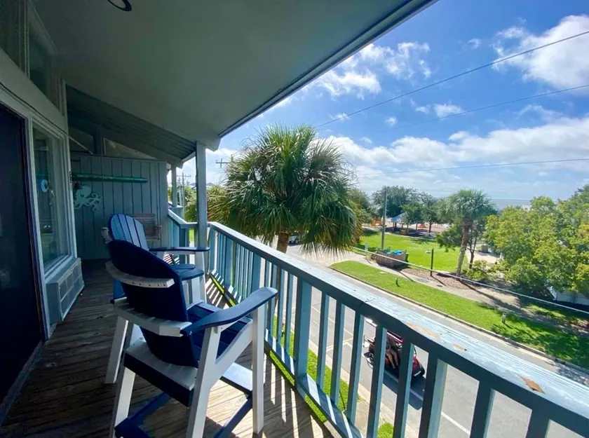 323 Beautiful Gulf and Park Views - Image 1