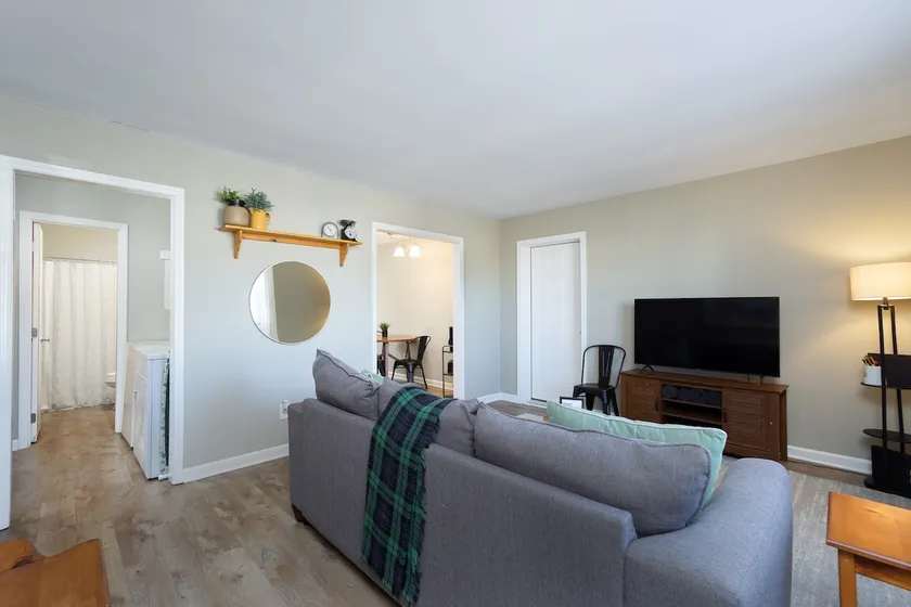 Rocky Mount Home Away 1! - Image 1