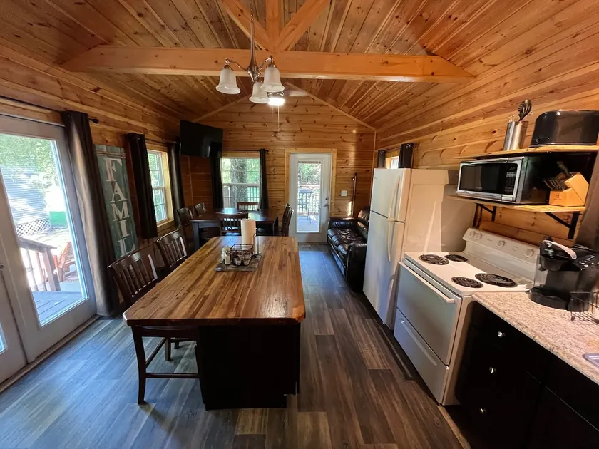 Deluxe Cabin Lodge- existing - Image 1