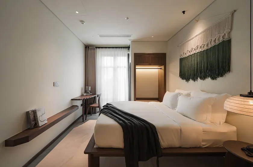 Su Casa Long Beach | One Bedrooom Apartment - Image 1