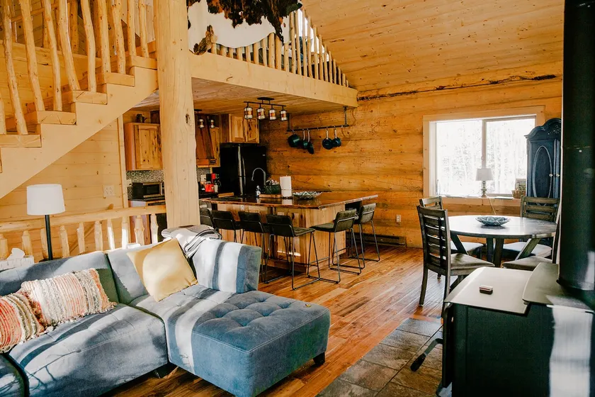 Monarch Hideaway-Cabin surrounded by aspens - Image 1