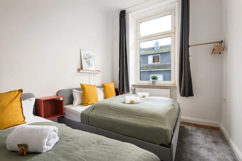 Live in style in Wuppertal modern in Oberbarmen - Image 1