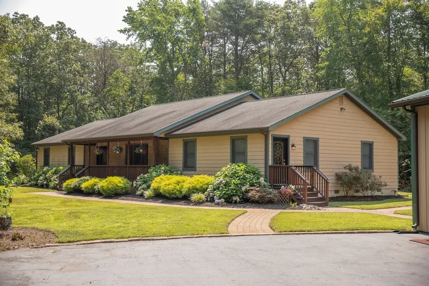 Home in the woods near the Beach - Image 1