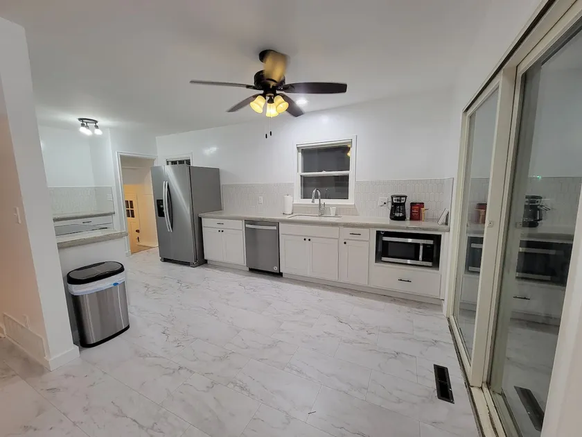 Spacious Retreat in Quiet & Friendly Neighborhood - Image 1