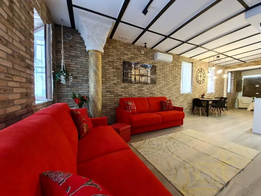 Ca Cici Venice Loft Apartment - Image 1
