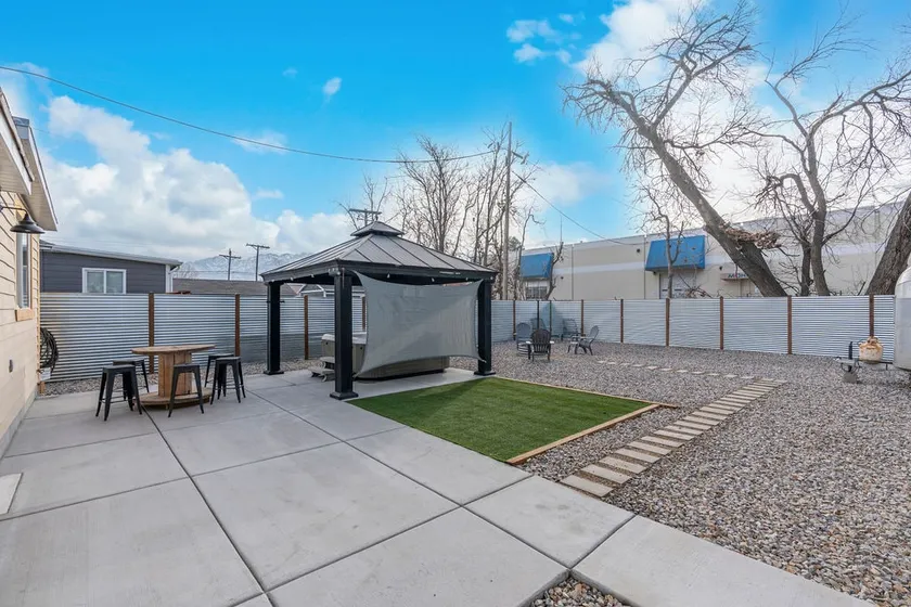 Salt Lake Sanctuary -Hot Tub -Gated Parking+Garage - Image 1