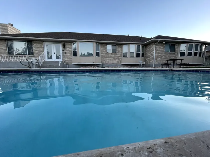 6000 sqft w/Private pool & 2 Lrg Kitchen - Image 1