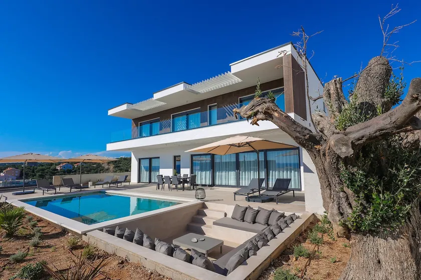 Luxury villa del Sol - Image 1