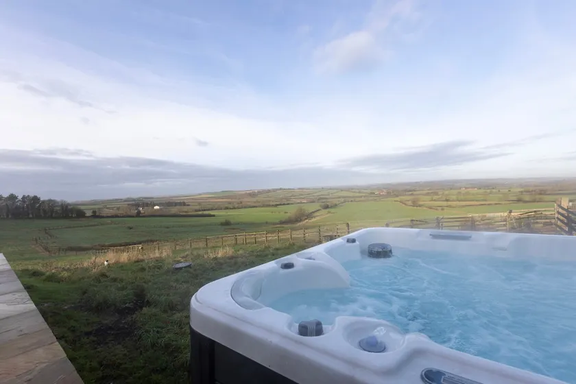 The Dovecote Cottage, Near Malton with Hot Tub - Image 1