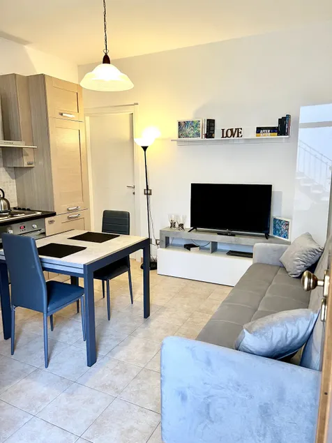 Pavia in Charme - Entire Apartment - Image 1