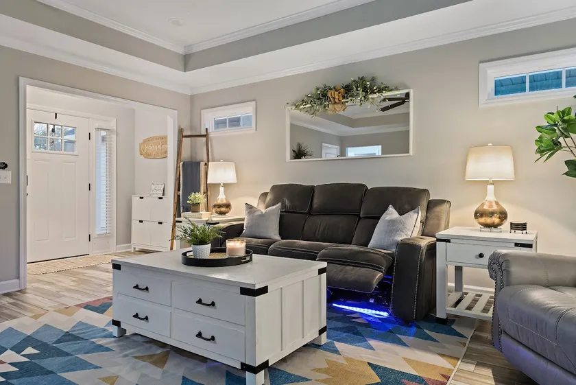Stunning Cottage Home with EVC - Image 1